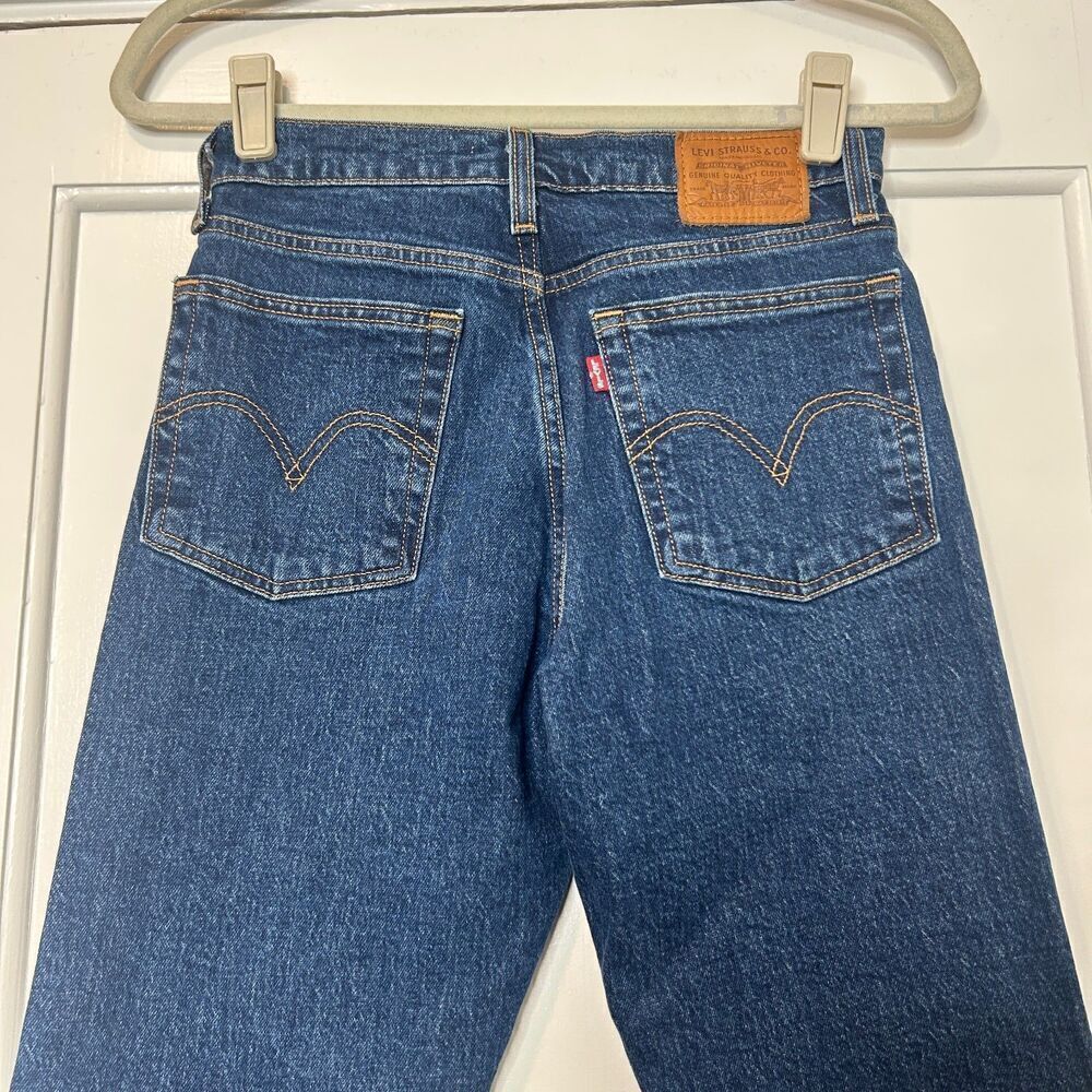 Levi's Premium Wedgie Straight Fit Women's Jeans Size 26 - Picture 7 of 12